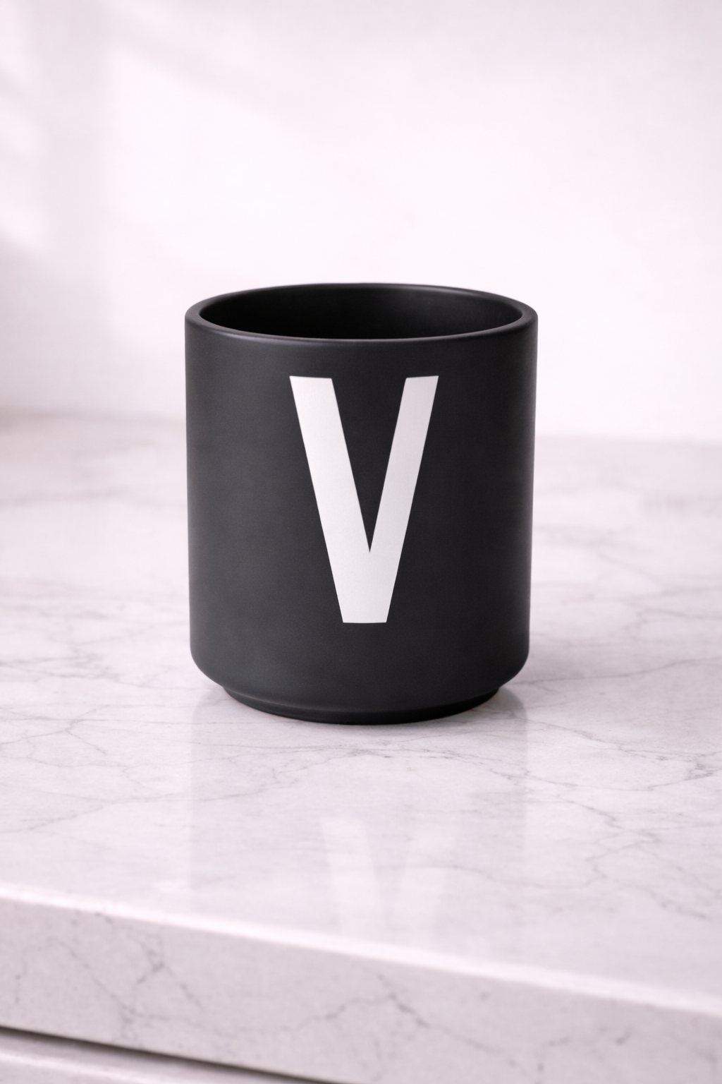 Design Letters Porcelain Cup Black Matte